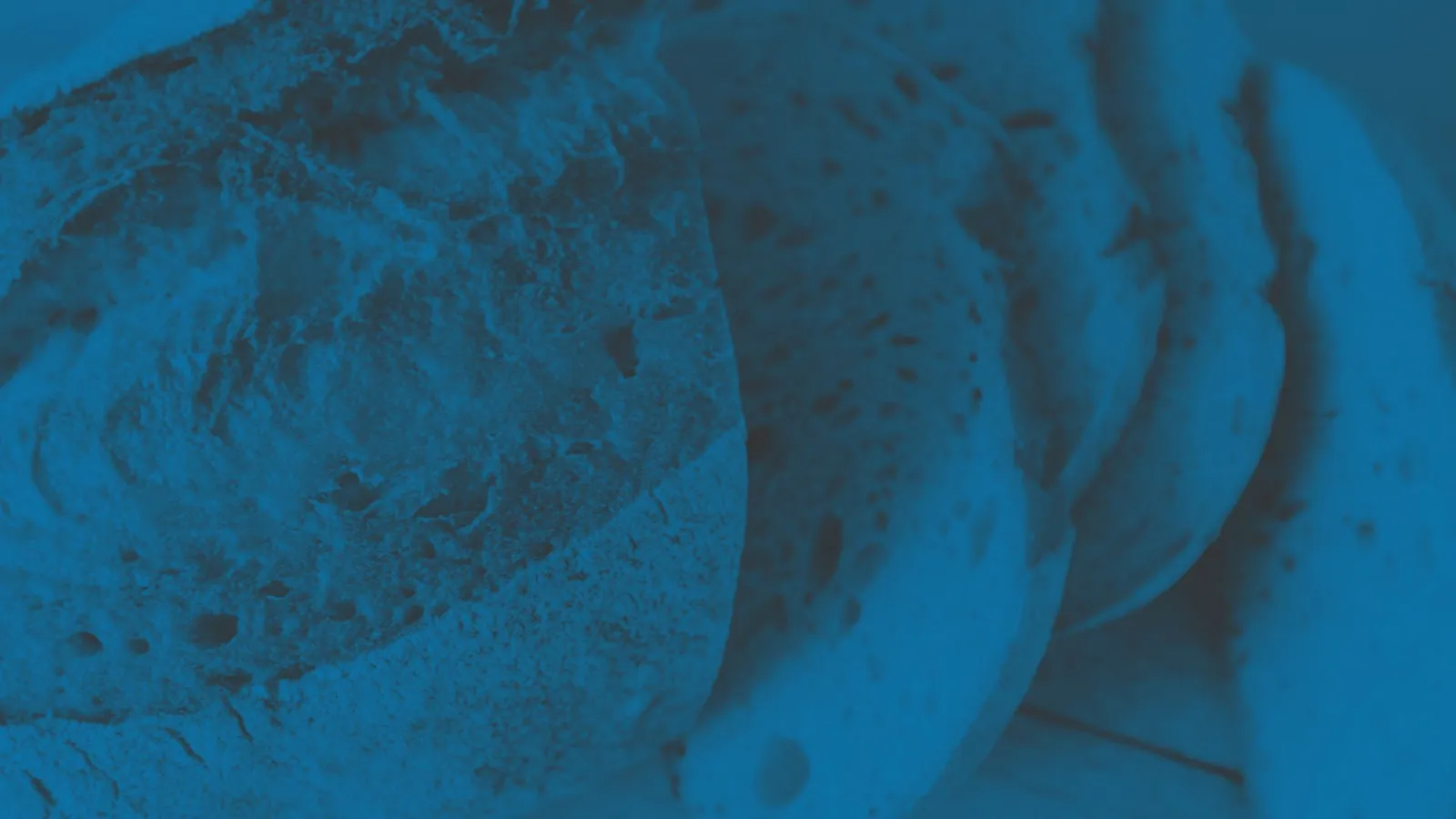 Image of a child eating a healthy meal - Set up a breakfast club and receive freshly baked bread